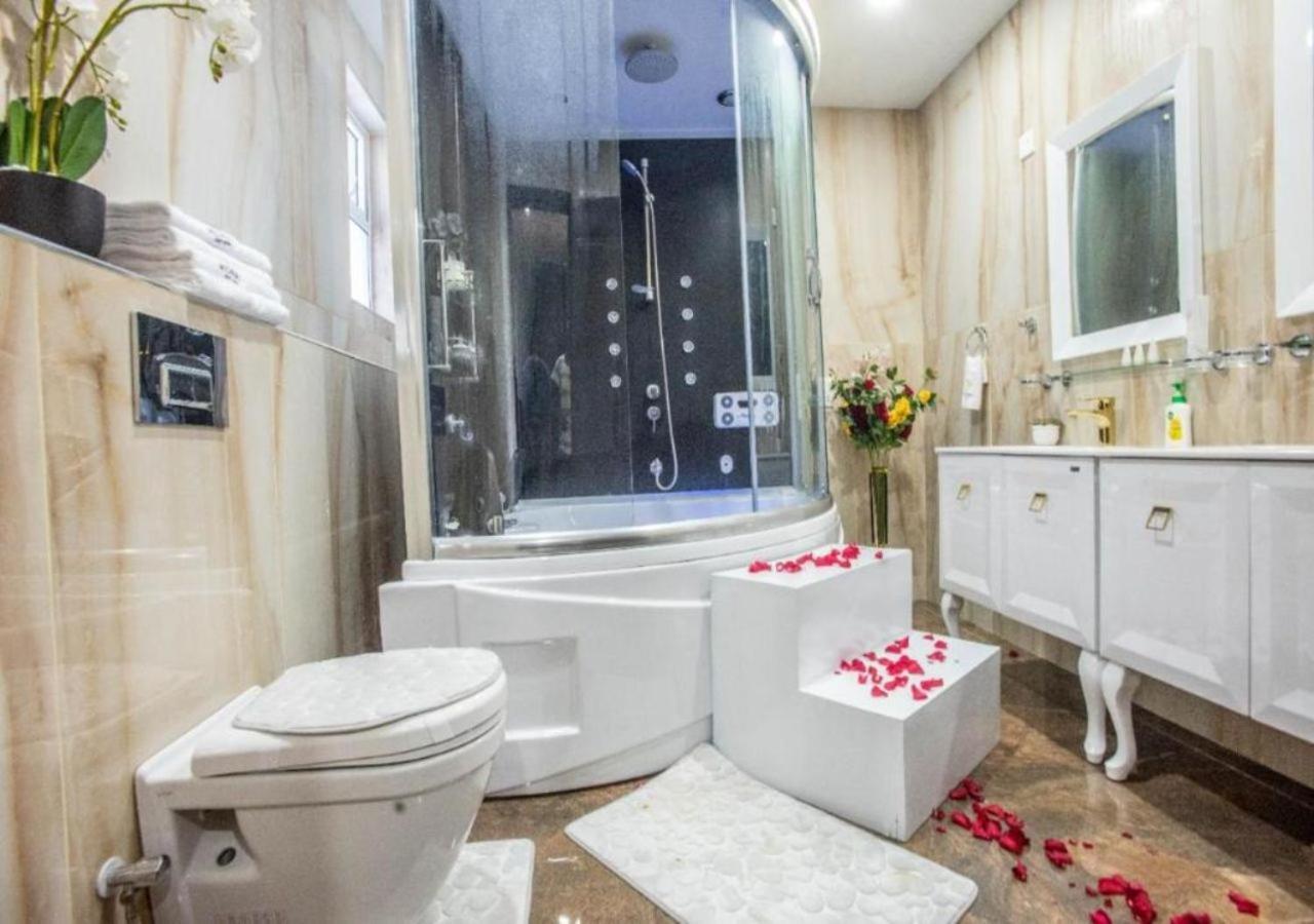 Stayplus Nyali Luxury Suites Mombasa Eksteriør billede